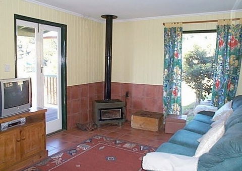 Pademelon Lodge - Holiday Home - Tourism Brisbane 0