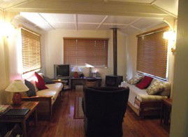 Meganville - Holiday Home - Tourism Brisbane 4