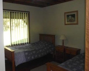Lilypilly Lodge - Holiday Home - Tourism Brisbane 1