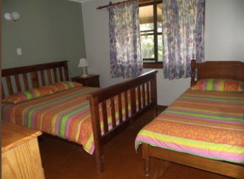 Oodgeroo - Chalet - Tourism Brisbane 4