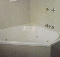 Mountain Manor - Holiday Home - Tourism Brisbane