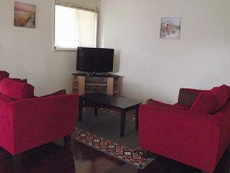 Chalet Jemas - Holiday Home - Tourism Brisbane 1