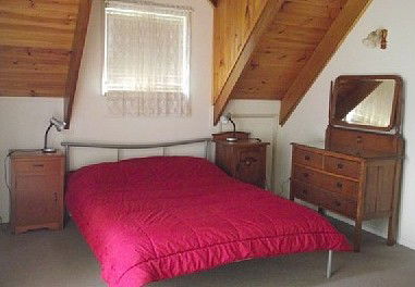 Chalet Jemas - Holiday Home - Tourism Brisbane 5