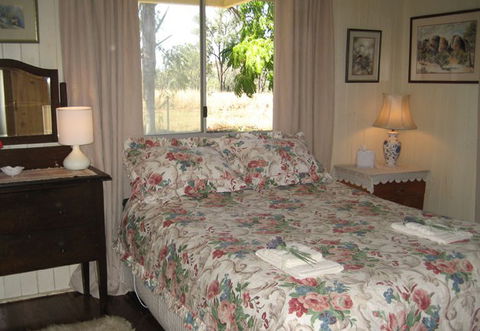Flag Springs Bush Retreat - Tourism Brisbane 4