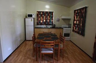 Gundy Star Tourist Park - Brisbane 4u 1