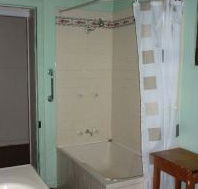 Harristown Guest Rooms - Tourism Brisbane