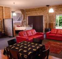 Mirambeena Retreat - Tourism Brisbane