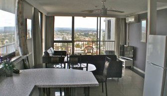 Anacapri Apartments - Brisbane 4u 4