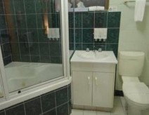 Fitzroy Motor Inn - Tourism Brisbane 1