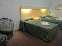 Fitzroy Motor Inn - Tourism Brisbane 2