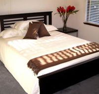 Demco Bed and Breakfast - Brisbane 4u