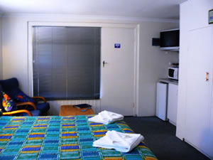 Albany View Street Lodge Bed And Breakfast And Art Studio - Brisbane 4u 1