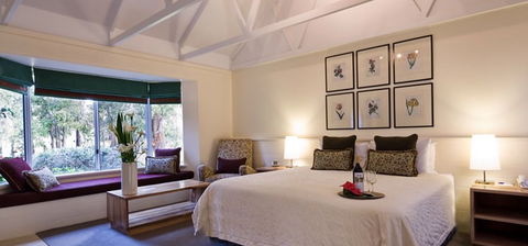 Cape Lodge - Tourism Brisbane 0
