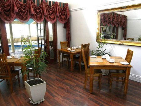 Inn The Tuarts Guest Lodge - Tourism Brisbane 2