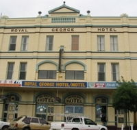 Royal George Motel Hotel - Tourism Brisbane