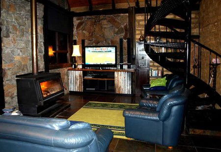 Wolfes Landing Eco Stay - Brisbane Tourism 3