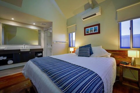 Exmouth Escape Resort - Brisbane Tourism 1