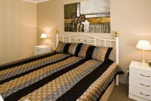 Clarence House - Brisbane 4u 1