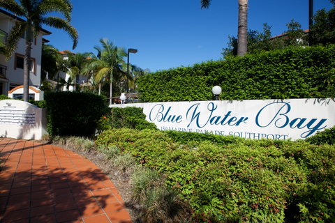 Blue Water Bay Luxury Villas - Tourism Brisbane 0