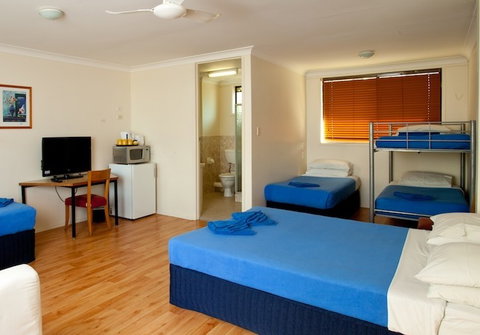Motel Sundale - Tourism Brisbane 1