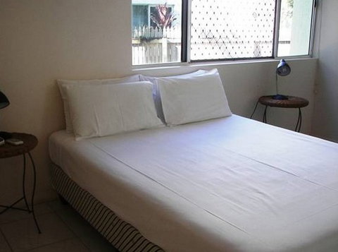 Champagne Apartments - Tourism Brisbane 3