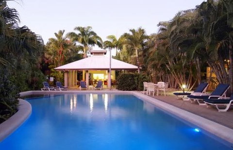 Comfort Suites Trinity Beach Club - Tourism Brisbane 0