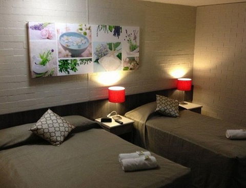 Browns Plains Hotel - Tourism Brisbane 2