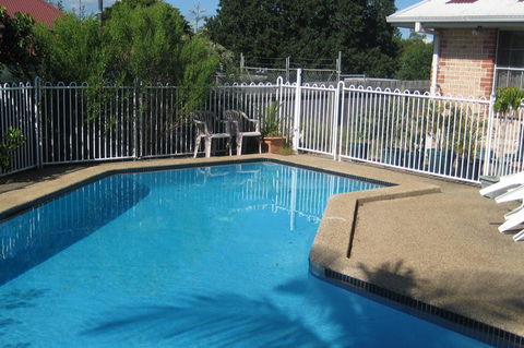 Beenleigh Village Motel - Tourism Brisbane 1