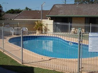 Gladstone Village Motel - Tourism Brisbane 3