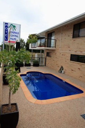 Emerald Central Palms Motel - Tourism Brisbane 1