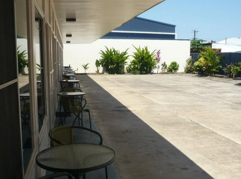 Black Marlin Motel - Tourism Brisbane 5