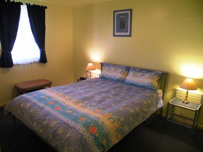 Baudin Budget Units 2&3 And Cottage - Brisbane 4u 3