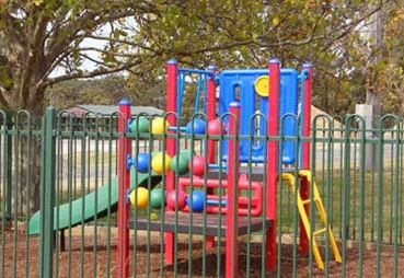 Beaufort Lake Caravan Park - Brisbane 4u 2