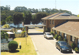 Hybiscus Lodge Motel & Holiday Apartments - Brisbane Tourism 0