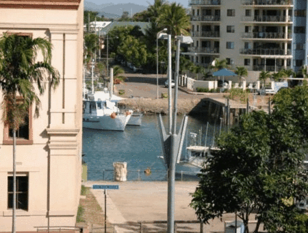Globetrotters Budget Accommodation - Brisbane 4u 1