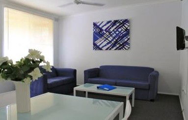 Ocean Park Motel And Holiday Apartments - Tourism Brisbane 4