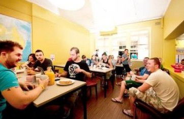 Maze Backpackers And Cb Hotel - Brisbane 4u 2