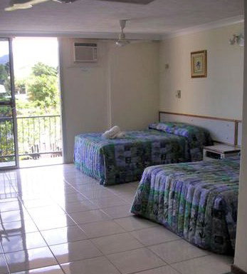 Cairns Holiday Lodge - Tourism Brisbane 2