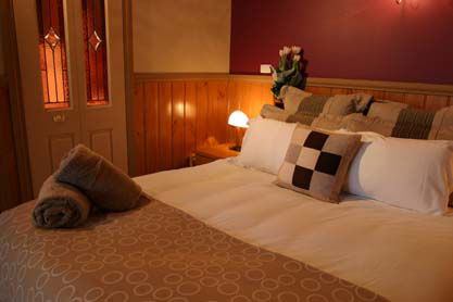 Willowlake Cottages - Brisbane Tourism 1