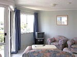 Pacific Horizons - Brisbane 4u 4