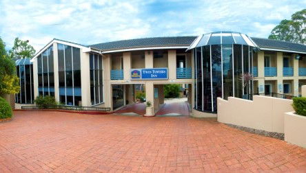 Best Western Twin Towers Inn - Tourism Brisbane 0