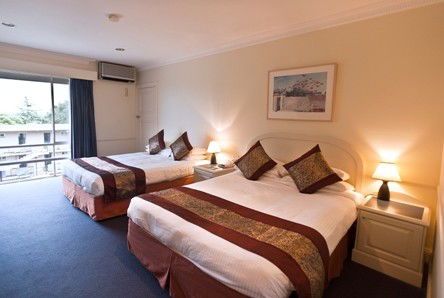Best Western Twin Towers Inn - Tourism Brisbane 3
