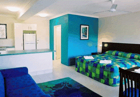 High Chaparral Motel And Apartments - Tourism Brisbane 3