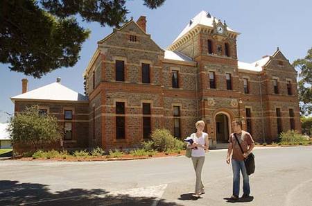Roseworthy SA Brisbane 4u