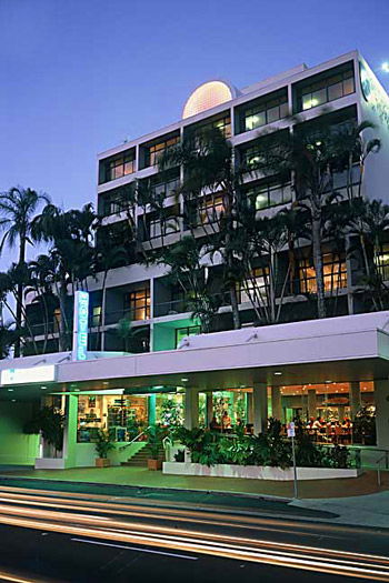 Cairns Sunshine Tower Hotel - Brisbane 4u 0