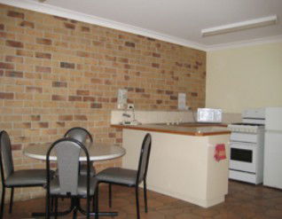 Crows Nest Motel - Tourism Brisbane 1