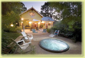 Jacaranda Cottage - Brisbane Tourism 0