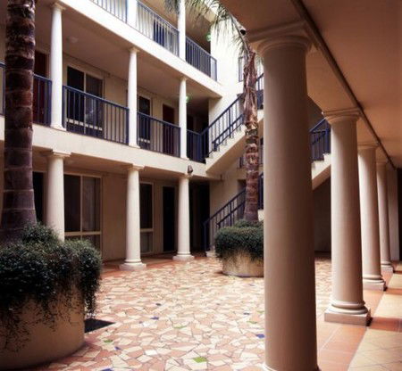 The Manor House - Brisbane Tourism 3