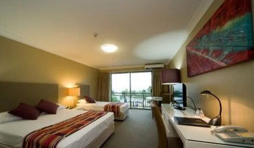 Airlie Beach Hotel - Tourism Brisbane 1