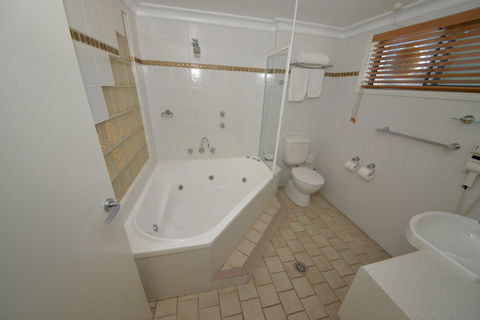 Rockpool Motor Inn - Brisbane Tourism 7